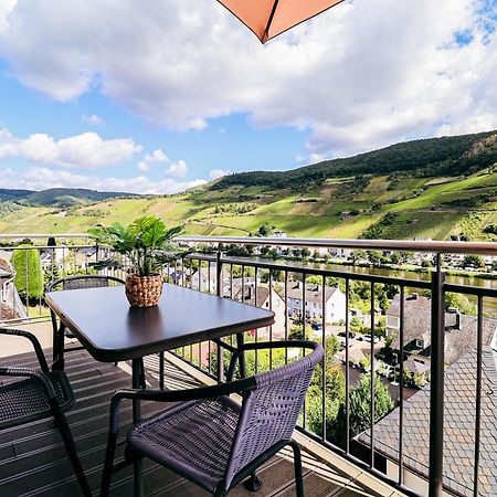 Sky Apartment, Blick Zur Mosel, Grosser Balkon, Kaffeemaschine, Smart Tv ツェル・アン・デル・モーゼル エクステリア 写真